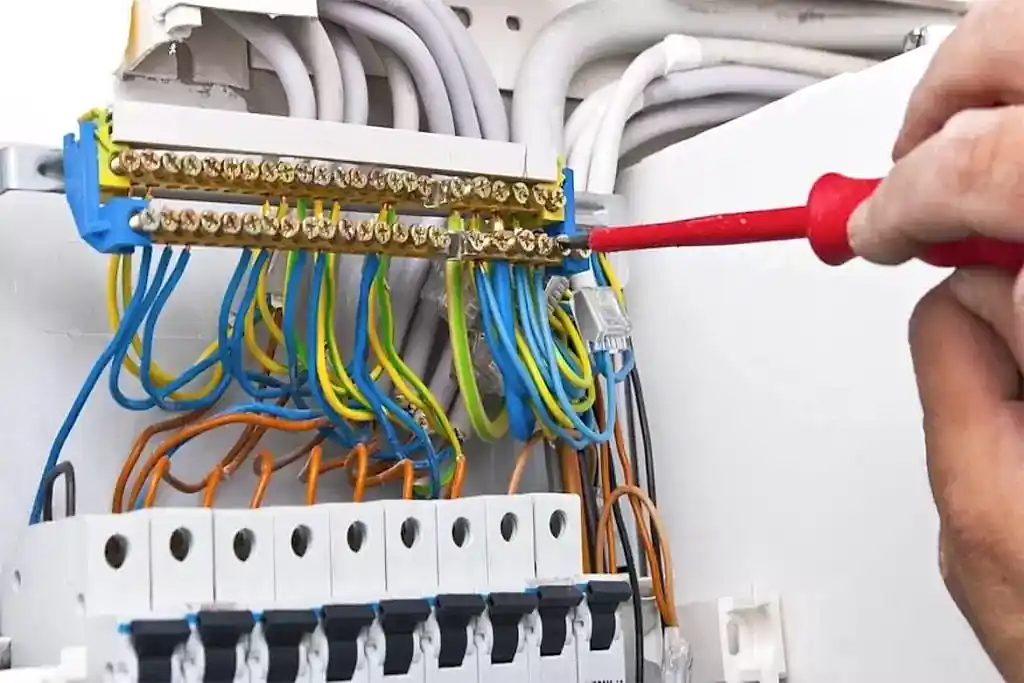 BURSA ELEKTRİK TESİSATI YENİLEME